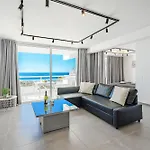 Luxury Ponderosa شقة *
